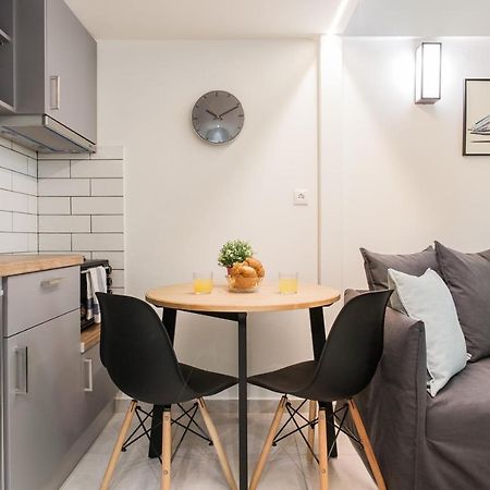 Be Based In This Groovy Loft In The City Center!! Atenas Exterior foto